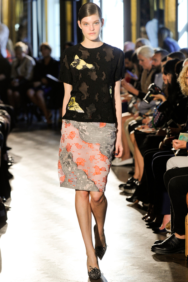 michael-van-der-ham-rtw-ss2014-runway-06_154459698919