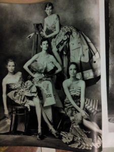 moschino cita Dior